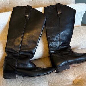 Frye women’s Black Leather Boots